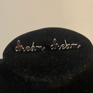 "dream" Script Stud Earrings - Silver Tone